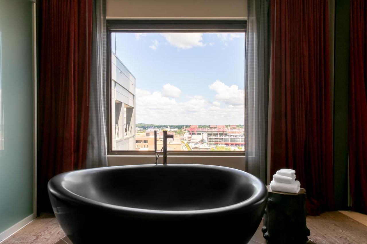 One-Bedroom Suite