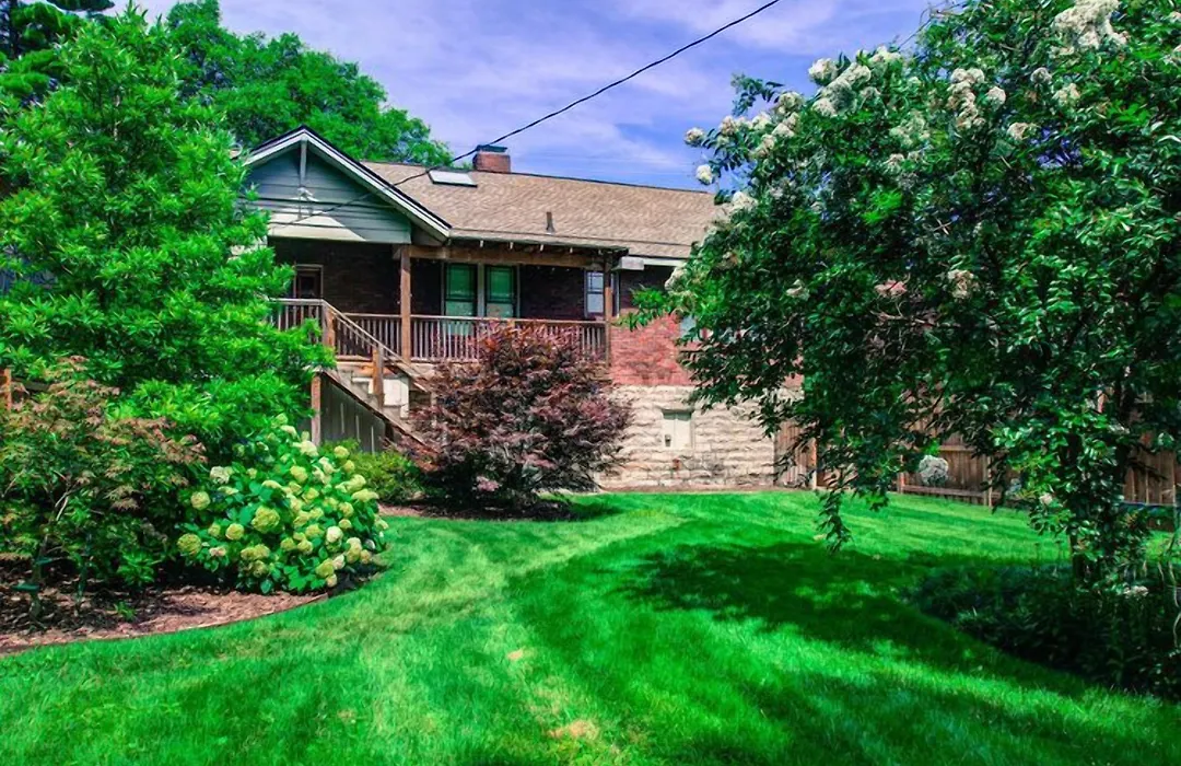 Belmont Blvd Bed And Breakfast-1