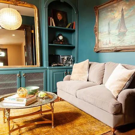 Lord & Liberty Hotel, Henrie House-2